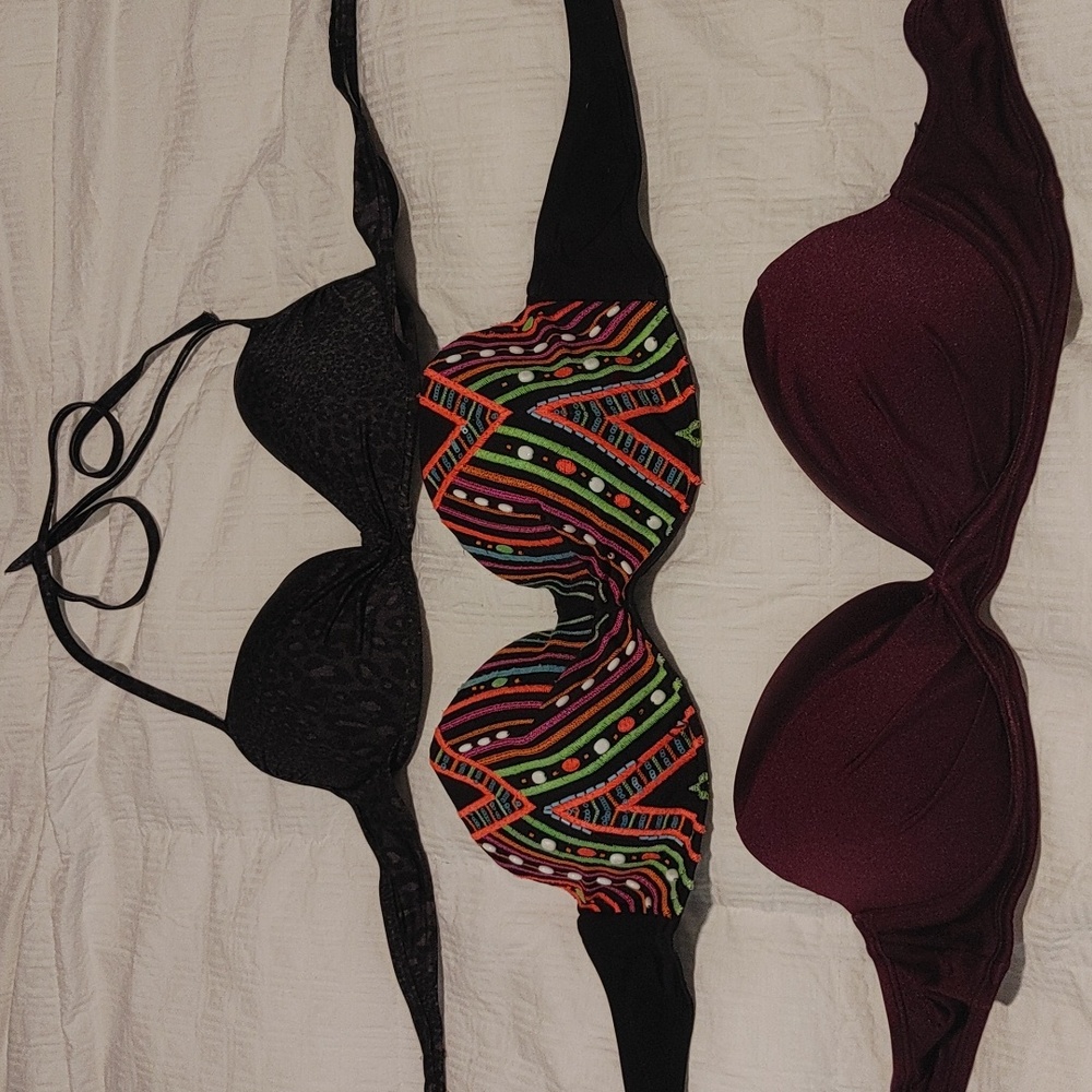 Victoria's secret swim lot 34D/36D PRICE IS FOR ALL 3